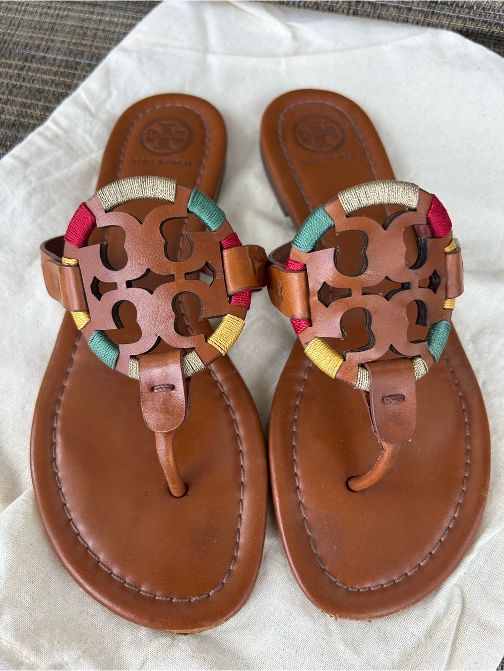 EUC Tory Burch size 7 Tan Brown Leather Miller Sandals Multicolor Trim Logo - Picture 2 of 8